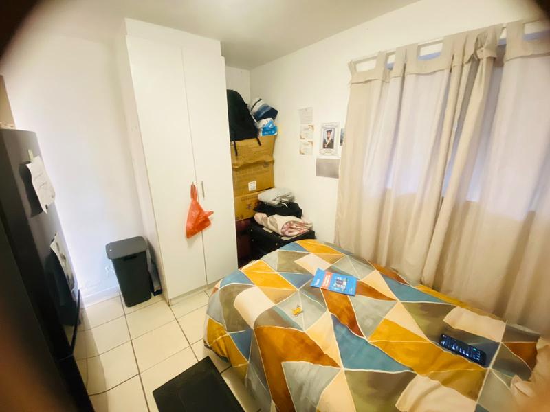 2 Bedroom Property for Sale in Kensington Western Cape
